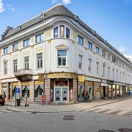 Moderne Leilighet Midt I Sentrum Av Fredrikstad Zewnętrze zdjęcie